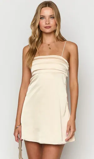 Dress thumbnail 1