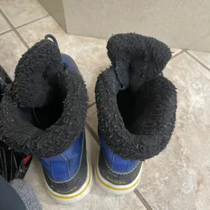 Sorel carnival Waterproof Snow Boots 8.5 Women's Winter Cold Blue Lace Up Boots thumbnail 11