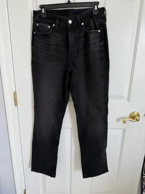 American Eagle High Rise Straight Jeans thumbnail 3
