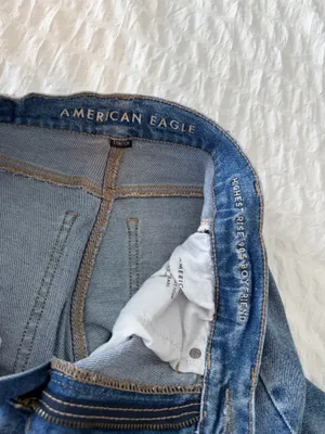 American Eagle High-Rise Jeans thumbnail 5