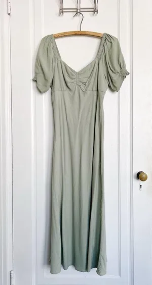 Madewell • Sweetheart Puff-Sleeve Midi Dress in Frosted Sage green bias cut thumbnail 1