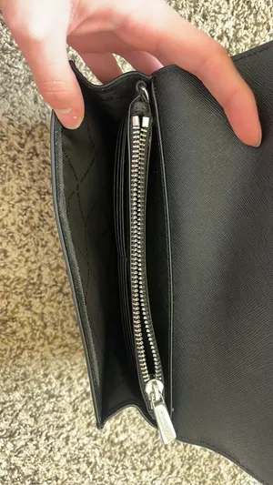 Michael Kors Purse thumbnail 2