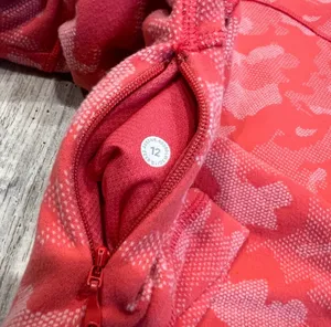 Lululemon Its Rulu Run Camo Cropped Half-Zip Size 12 (A 70) thumbnail 6