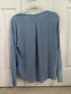 Athleta Blue Long Sleeve Shirt thumbnail 2