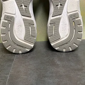 Brooks Adrenaline GTS 22 Women's Gray Running Shoes Size 10B thumbnail 15