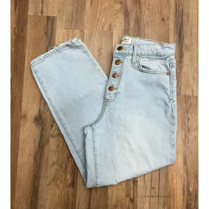 Women's‎ High-Rise Vintage Straight Jeans - Universal Thread™ Siz 6/28R thumbnail 3