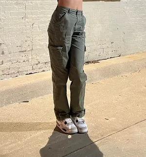 Hollister Green Cargo Pants thumbnail 2