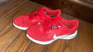 Nike Red Tennis Shoes (6.5Y) thumbnail 1