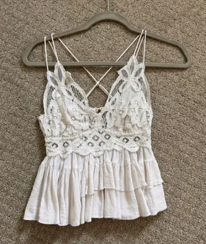 Free People top thumbnail 1