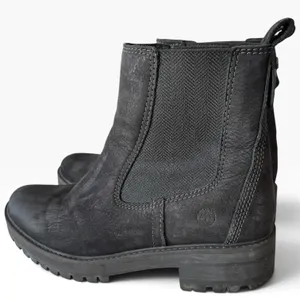 Timberland Courmayeur Valley Chelsea Black Nubuck Lug Boots A1J66 Women’s 9 thumbnail 3