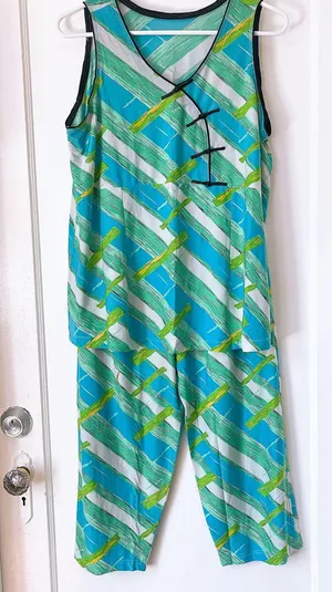 The Outfit Style Sleeveless Summer Outfit Set thumbnail 1