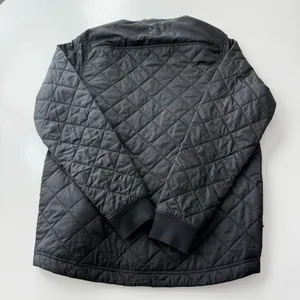 Under Armour Fitted Quilted Thin Puffer Jacket Size Medium thumbnail 10