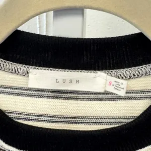 Lush Women's Ivory Black Striped Thermal Long Sleeve Top Small‎ T16919B Casual thumbnail 5