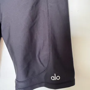 Alo Black Workout Shorts thumbnail 2