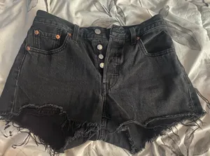 Levi’s 501 Shorts thumbnail 2