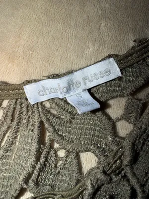 Dark Green Lace Charlotte Russe crop top thumbnail 3