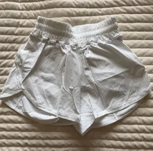 Lululemon shorts  thumbnail 1
