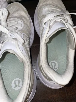 Lululemon Athletica Blissful 2 Women's Sneakers Size 8 thumbnail 11