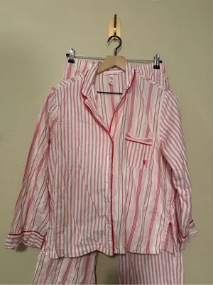 Victoria's Secret Candy Cane Striped Pajama Set Size Medium thumbnail 3