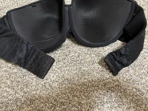 PINK - Victoria's Secret Body by Victoria Lined Strapless Underwire Convertible Bra Black Lace Band thumbnail 4