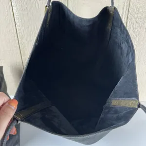Anthropologie Leather Akimbo Shoulder Tote Bag w/ Pouch Black Charcoal Brass thumbnail 7
