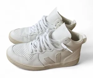 VEJA White High Top Sneakers Size 8 thumbnail 1