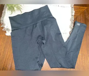 Woman’s size small SET active leggings thumbnail 1