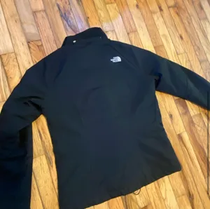 The North Face Ladies Warm Winter Lined Coat | Jacket thumbnail 6
