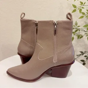 Kaanas Hague Cowboy Leather Bootie in Taupe NWOT Size 6M thumbnail 6