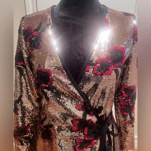 ZARA Gold with Red & Black Floral‎ Sequins Crossover Wrap Mini Dress Size XS thumbnail 9