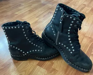 ASH
Wolf Studded Leather Combat Boots‎ thumbnail 1
