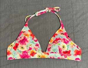 Victoria's Secret Pink Floral Bikini Top thumbnail 1