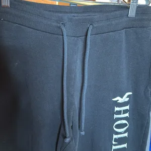 Hollister Y2K Black Joggers High Rise Sweatpants Logo Graphic Size Small thumbnail 4