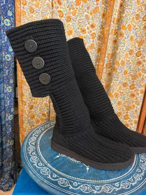 UGG Classic Cardy Knit Boots size 7 thumbnail 3