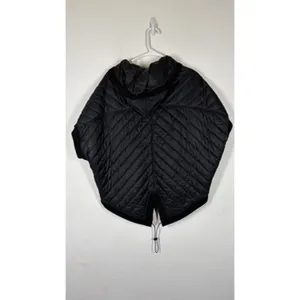 Smartwool Women's Urban Upslope Insulated Reversible Poncho Black Camo Size S/M thumbnail 2