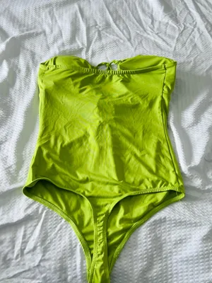 Y2K Lime Green Cutout Halter Bodysuit Ruched Small thumbnail 4