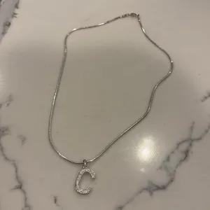 Sterling silver NWT 18” chain with rhinestone initial C thumbnail 1