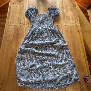 Sincerely‎ Jules Blue White Floral Paisley Puff Sleeve Smocked Midi Dress Large thumbnail 5