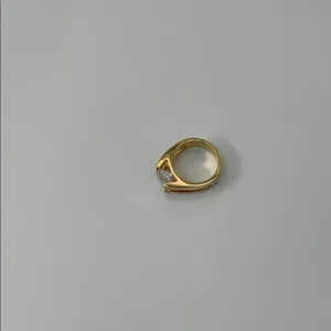 Fashion Jewelry Gold Ring with Sparkling Gem thumbnail 13