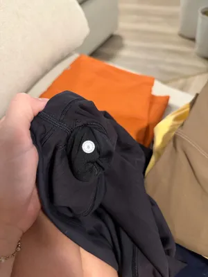 Black Wunder Train High-Rise Shorts Lululemon 6" thumbnail 3