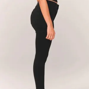Abercrombie &‎ Fitch High Rise Jean Legging thumbnail 2