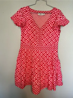 Vineyard Vines Pink & Red Geometric V-Neck Dress Size Small Preppy Vacation thumbnail 1