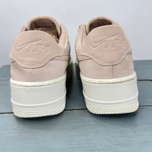 Nike Air Force 1 Sage Low Particle Beige Suede Platform Sneakers AR5339-201 7.5 thumbnail 10