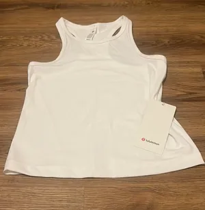 Lululemon Align Waist-Length Racerback thumbnail 3