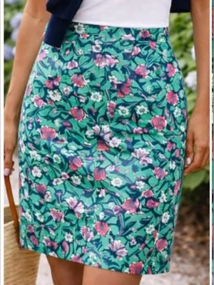 J. by J.Crew Women's A Line Skirt Green Floral Pencil Size 8 Lined 100% Cotton thumbnail 1