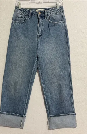 Vici Medium Blue High-Rise Cropped Straight Jeans thumbnail 1