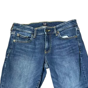 Gap‎ Denim Girlfriend Ankle Jeans Medium Blue Washed Mid-Rise Stretch 2R Women thumbnail 2