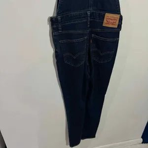 New Levi's Skinny‎ Dark Wash Denim Overall Size 26 Casual Nomcore Minimalist thumbnail 8