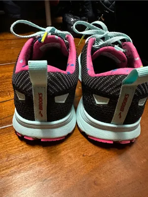 Brooks Revel Sneakers thumbnail 4