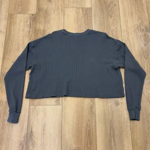 🌟Set Active🌟 Long Sleeve Waffle Knit Cropped T Shirt Top Logo Gray Sz Xs thumbnail 5